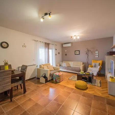 Apartment Magdalena Zadar